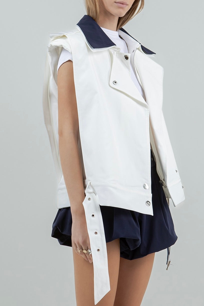 DOUBLE CONTRAST COLLAR COTTON VEST W BELt