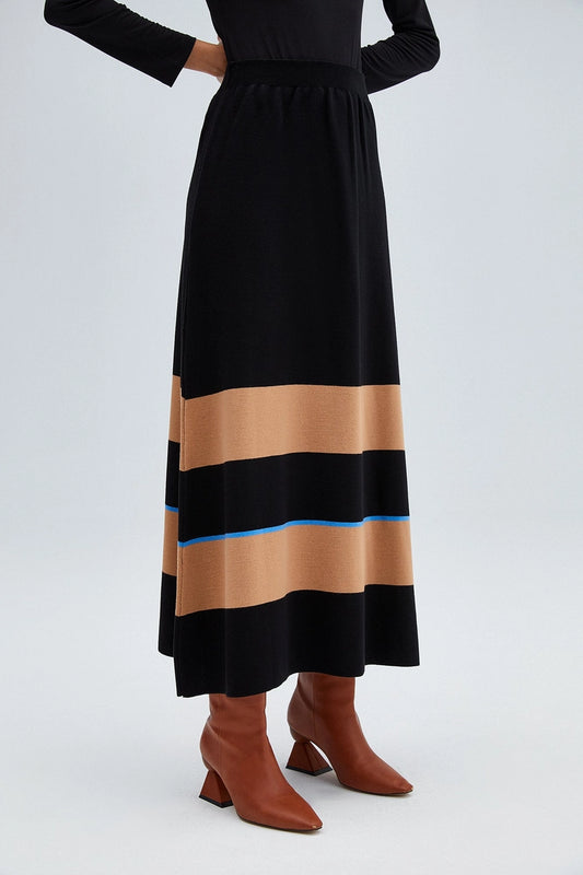 OV Striped Knitwear Skirt with Elastic Waist