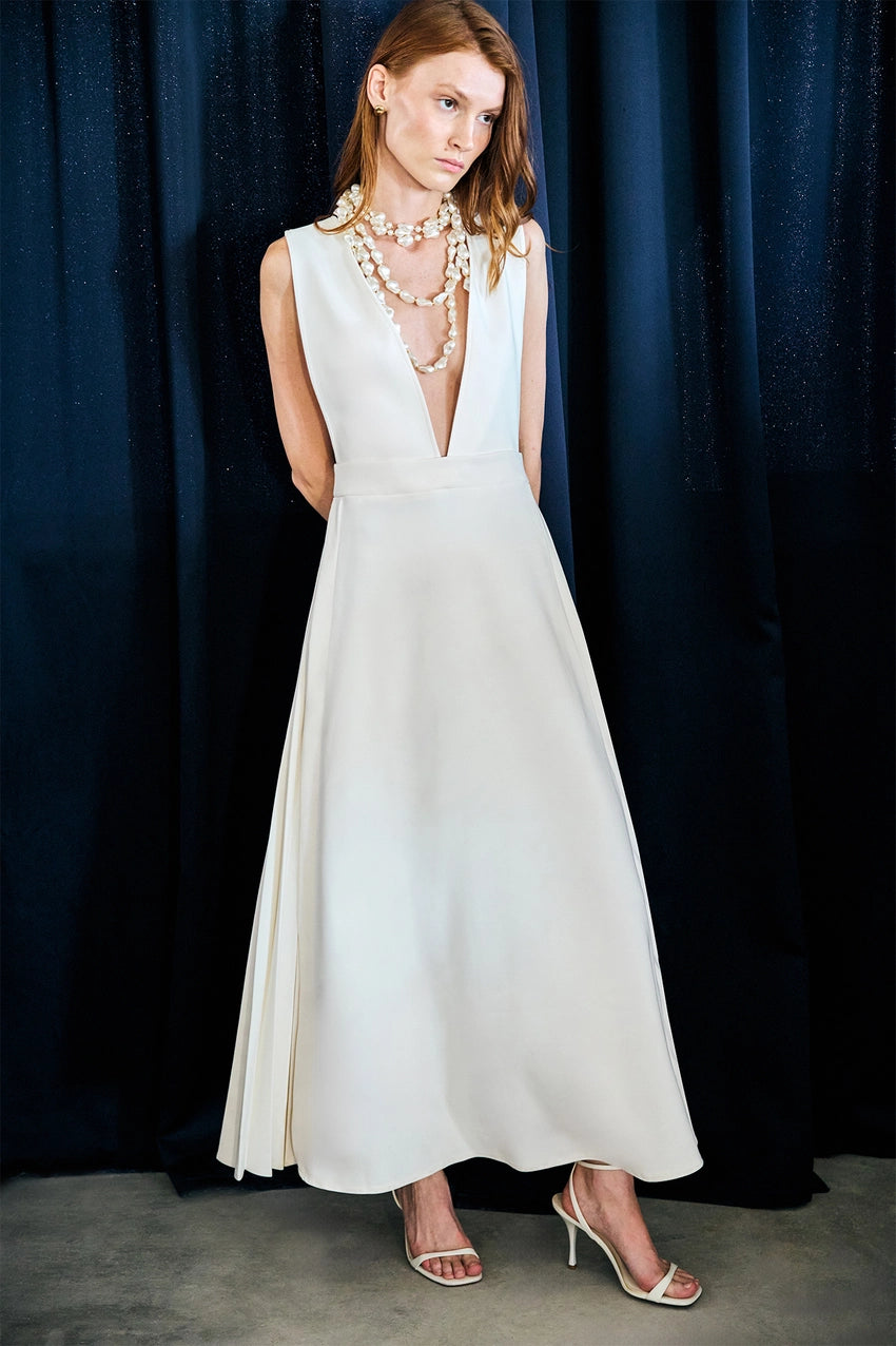 Sleeveless Pleated Side Crepe Maxi Dress