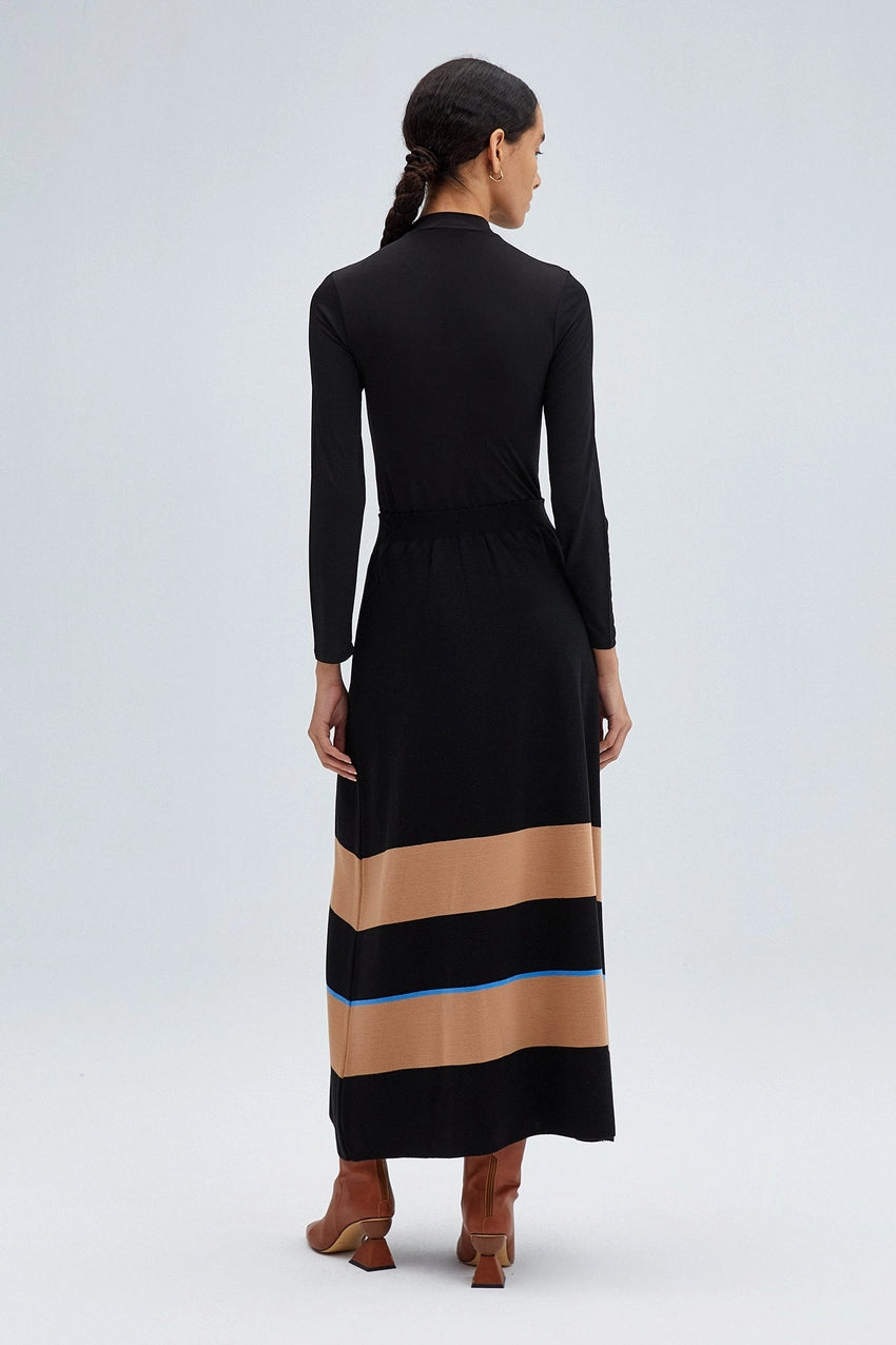 OV Striped Knitwear Skirt with Elastic Waist