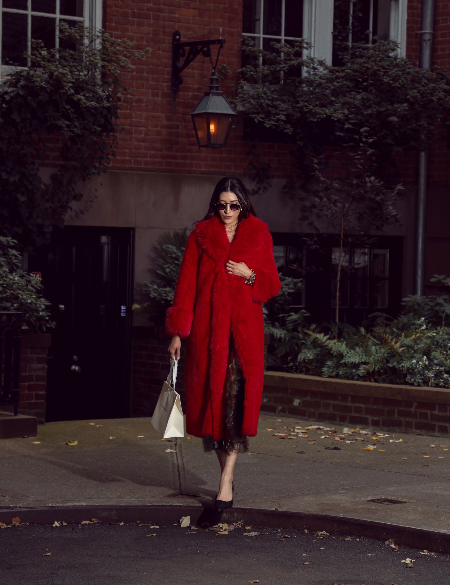 NYC-ReD  Red Coat