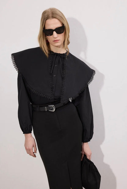 03 Lace Collar Poplin Shirt