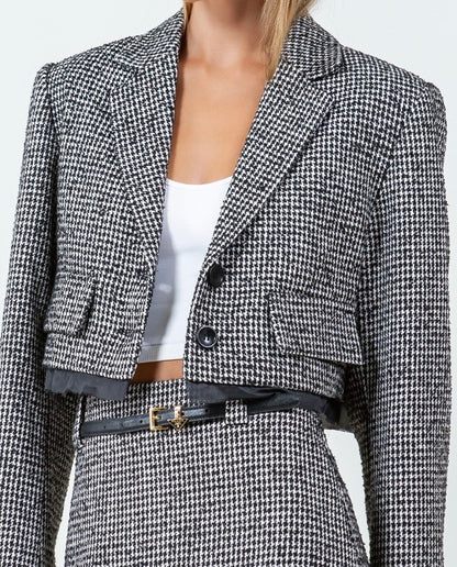 Cropped Houndstooth Blazer