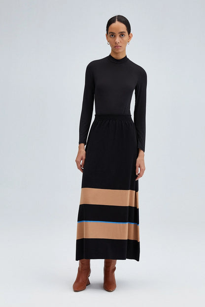 OV Striped Knitwear Skirt with Elastic Waist