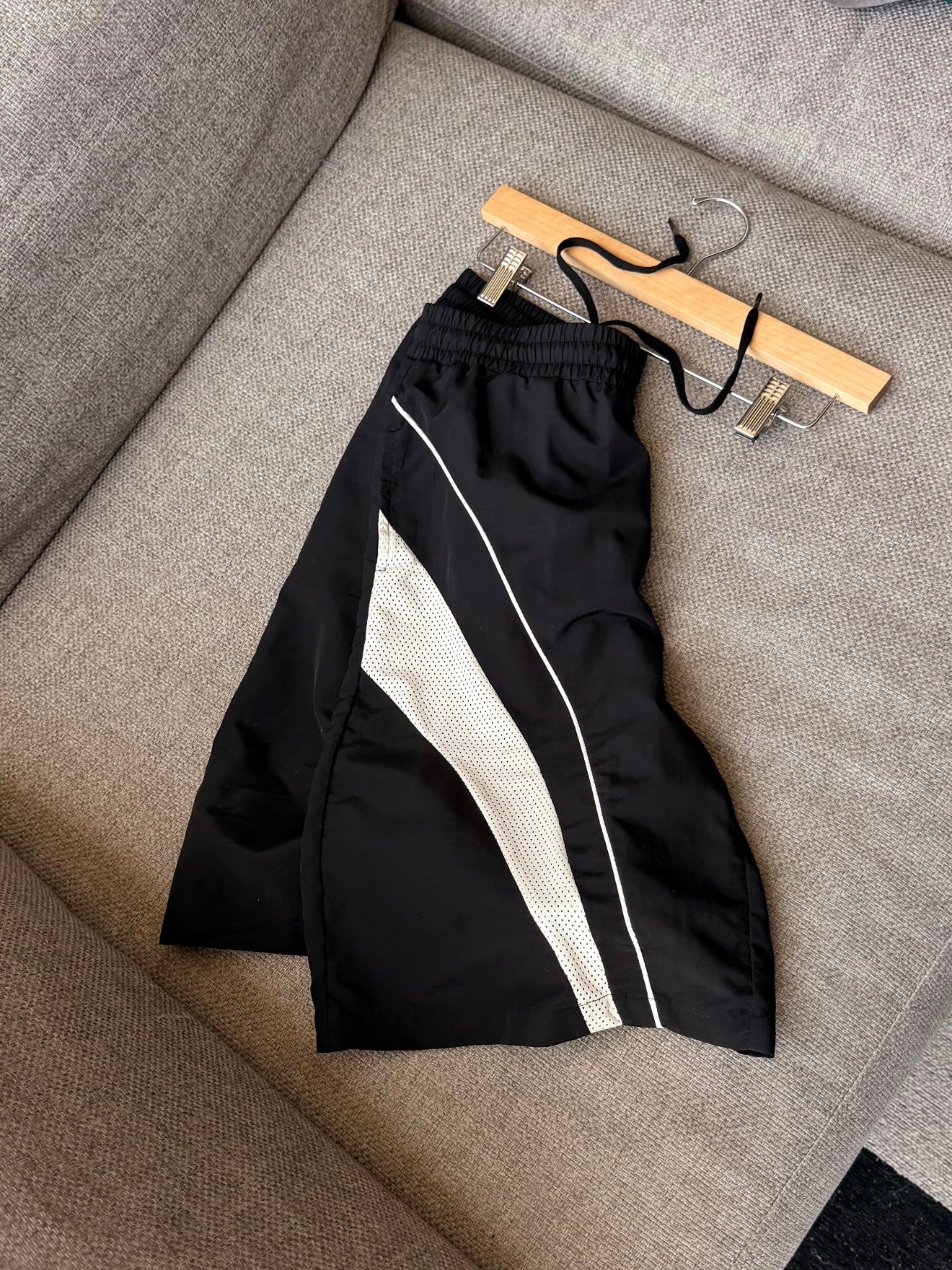 Naylon & Mesh Contrast Bermudas Pants