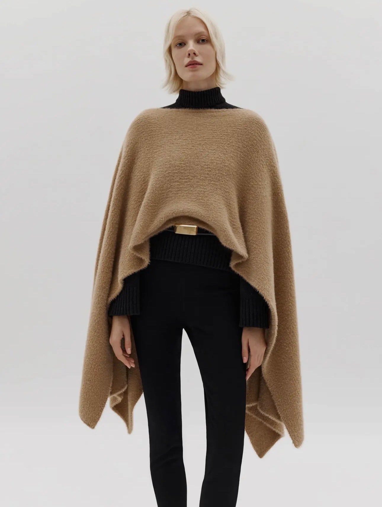 05 - Aura Knit Convertible Shawl-Stole