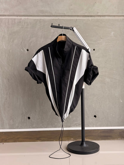 Naylon & Mesh Contrast Half Zip-up Short SLV Top