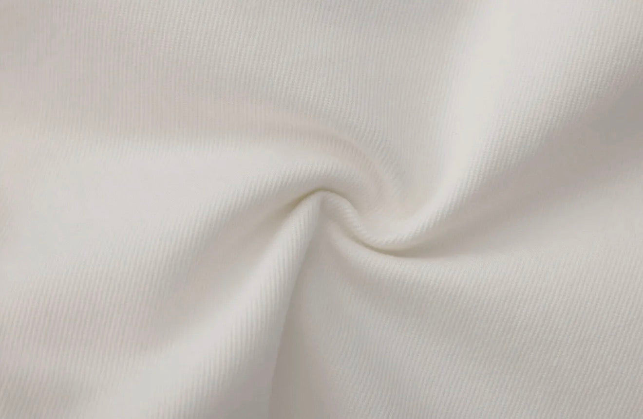 05 - Straight Leg Jeans