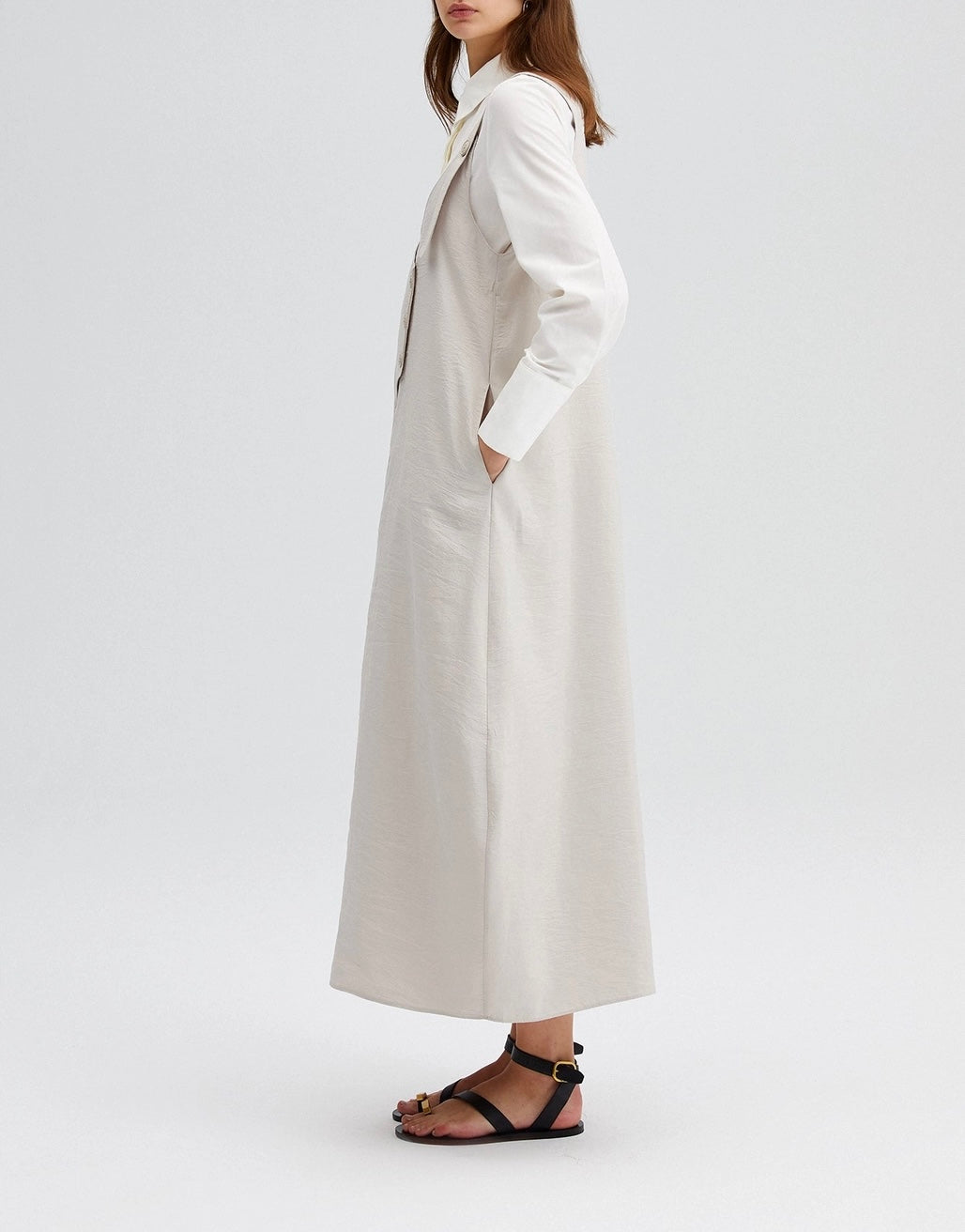 Button Detailed Linen Gilet